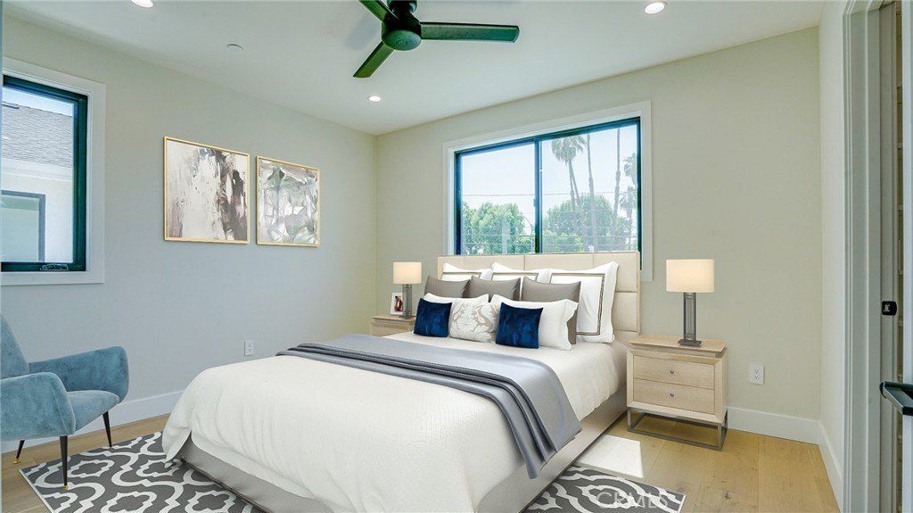 6250 Lindley Avenue. Encino, CA 91316