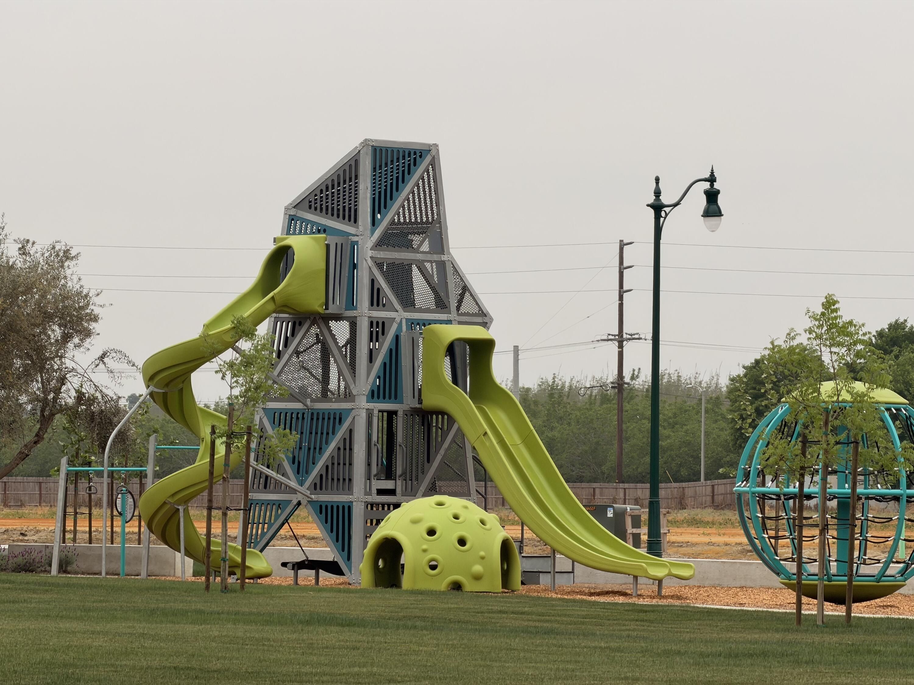 6605 W Wood Drive Lot 1050. Visalia, CA 93277