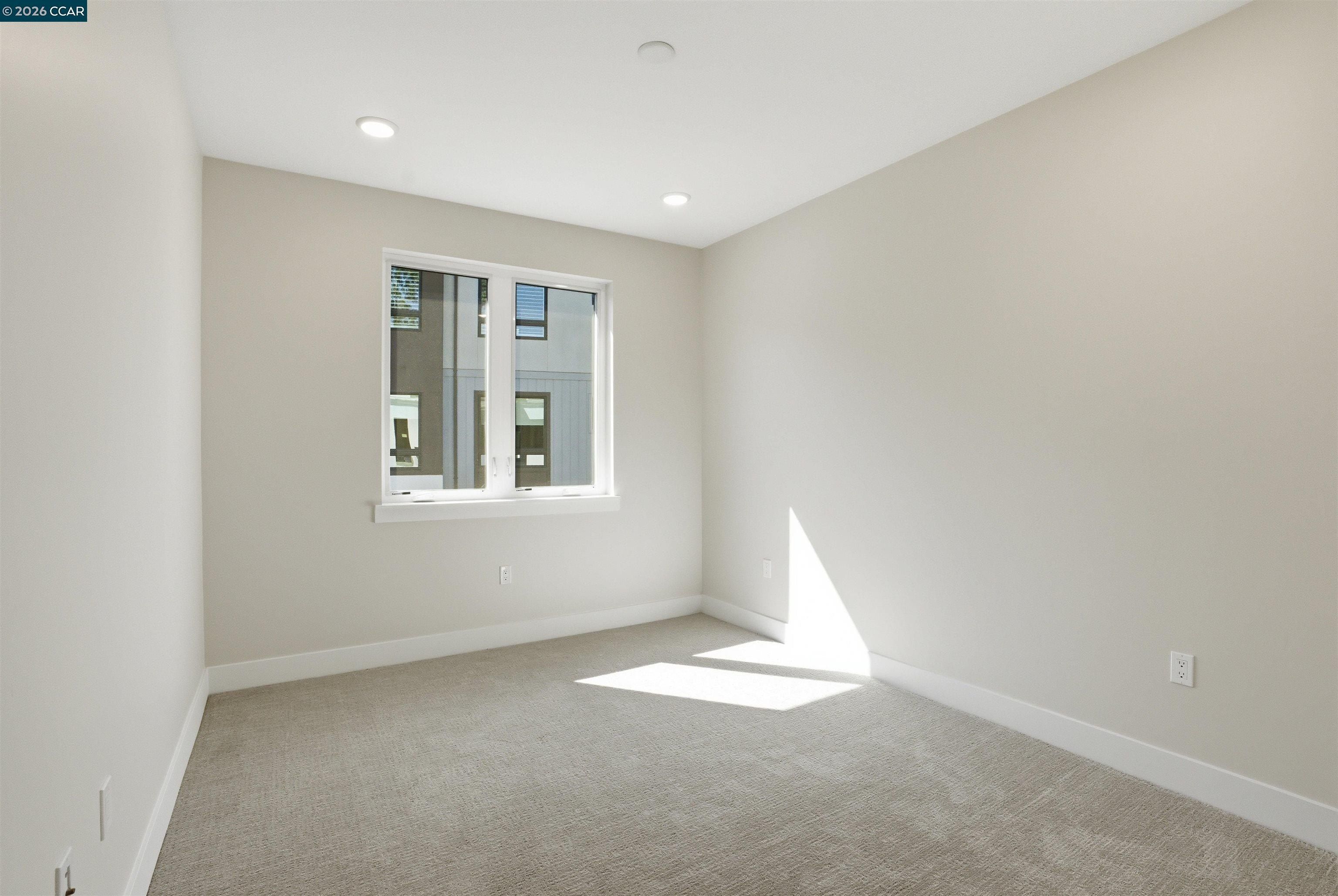 80 Woodbury Highlands Place. Lafayette, CA 94549