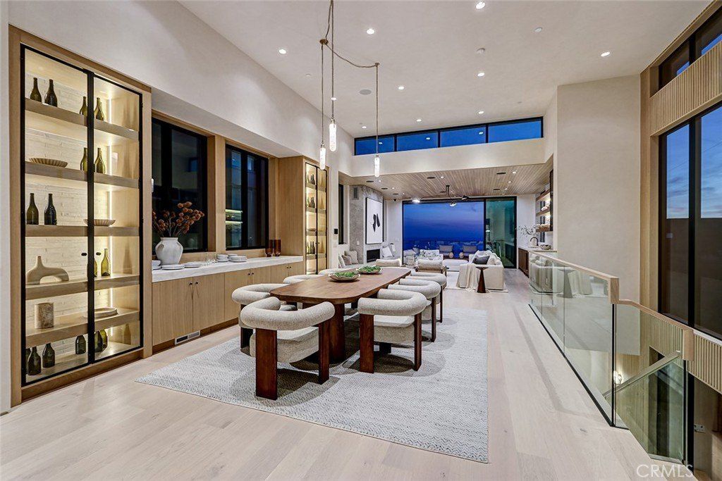 1404 Manhattan. Manhattan Beach, CA 90266