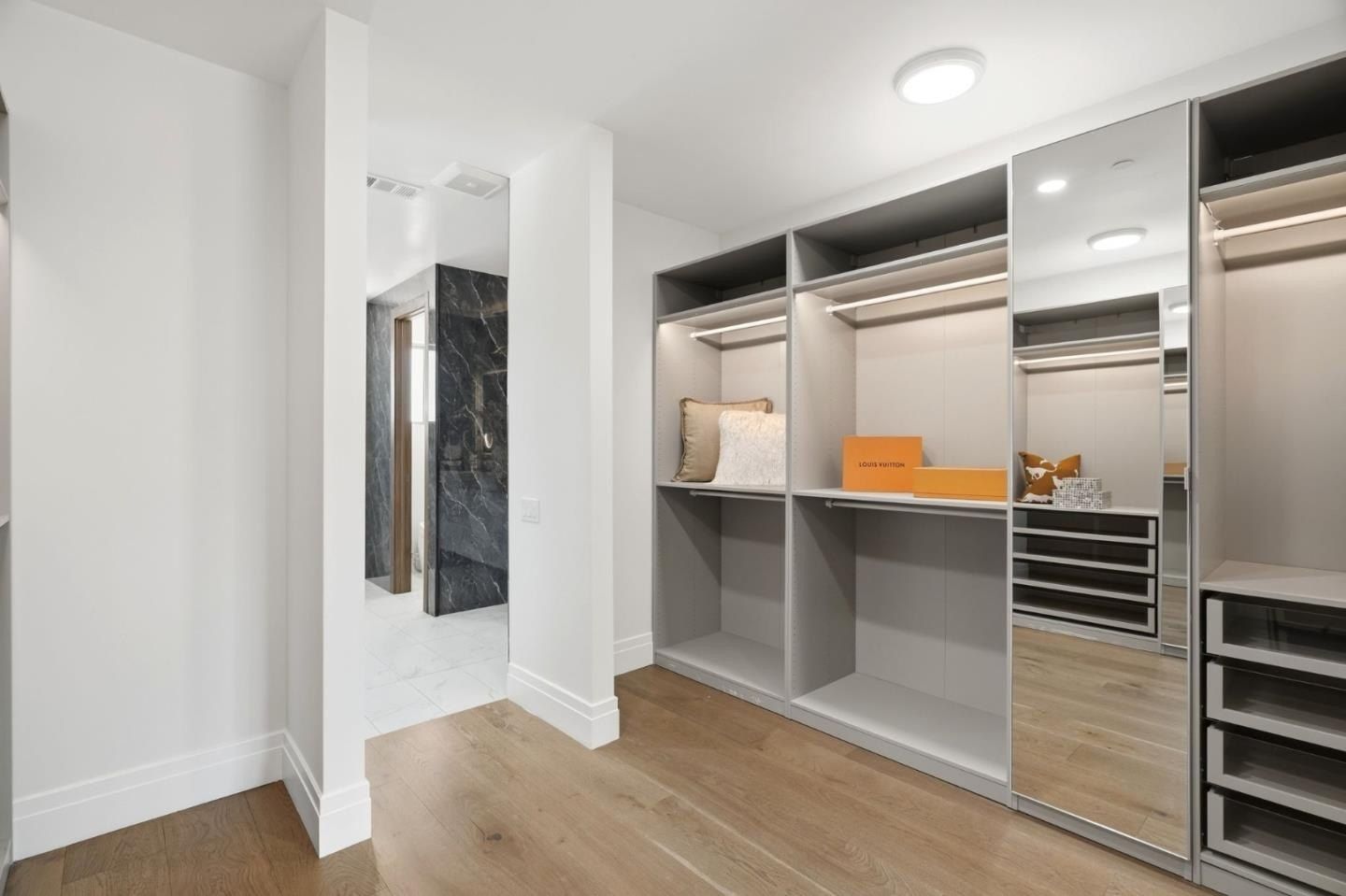 14302 Lora Dr. Los Gatos, CA 95032