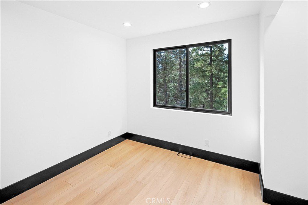 129 Winding. Big Bear City, CA 92314