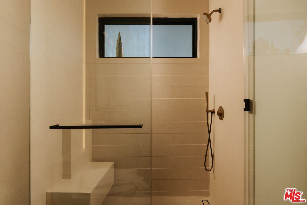 4634 Ethel Ave. Sherman Oaks, CA 91423