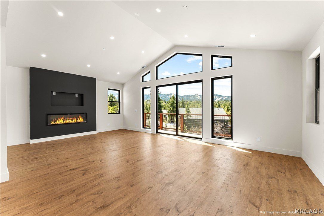 506 Woodbridge Drive. Big Bear City, CA 92314