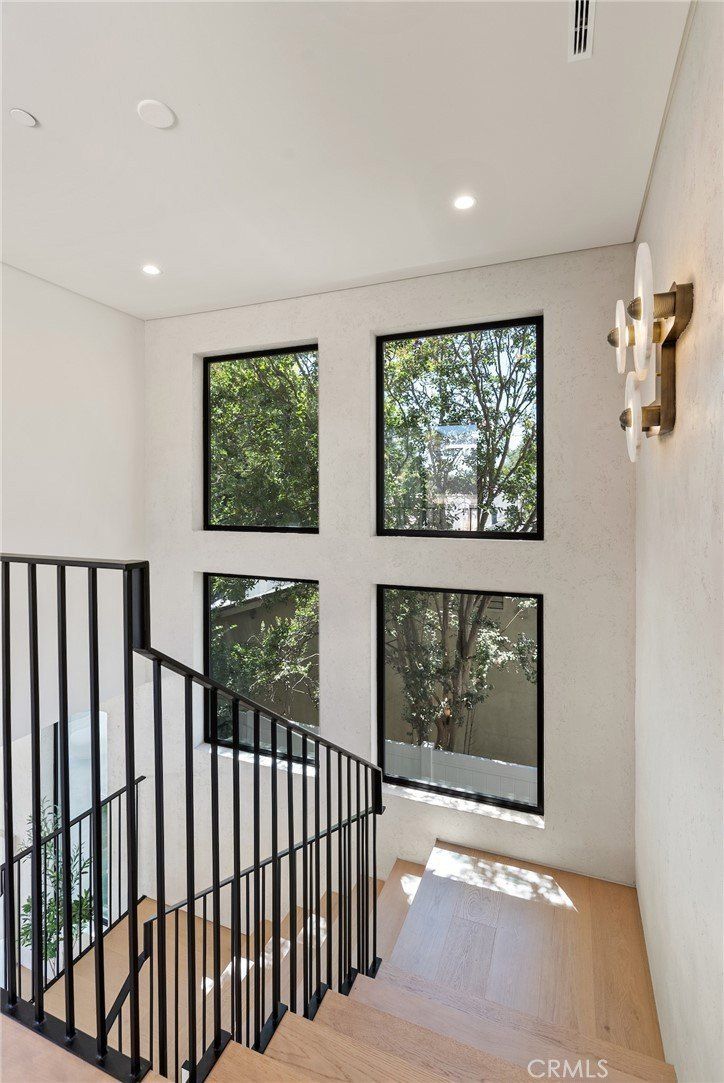 14738 Otsego Street. Sherman Oaks, CA 91403