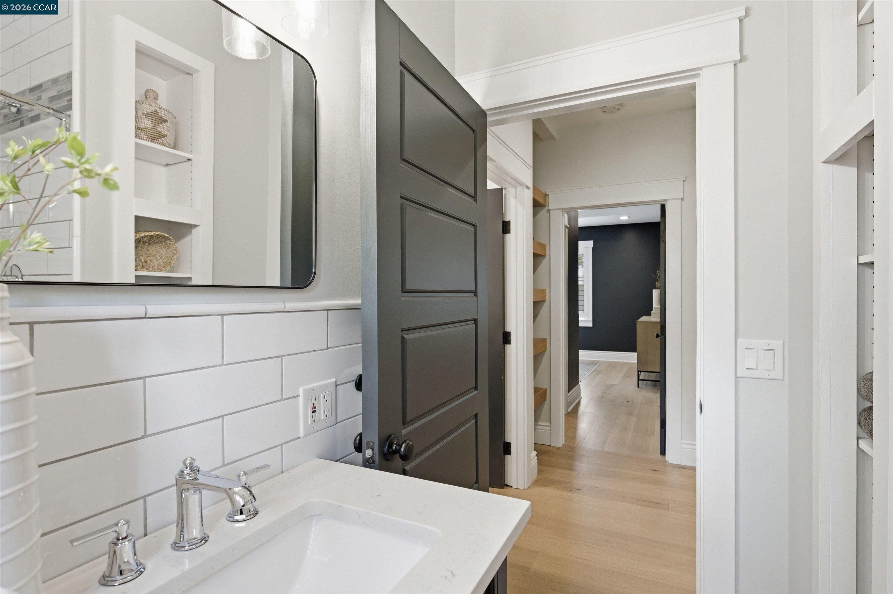 1742 Mary Dr. Pleasant Hill, CA 94523