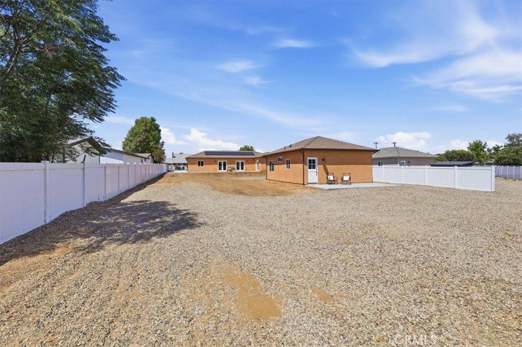 3038 2Nd. Norco, CA 92860