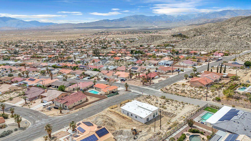 66778 Casa Grande Drive. Desert Hot Springs, CA 92240