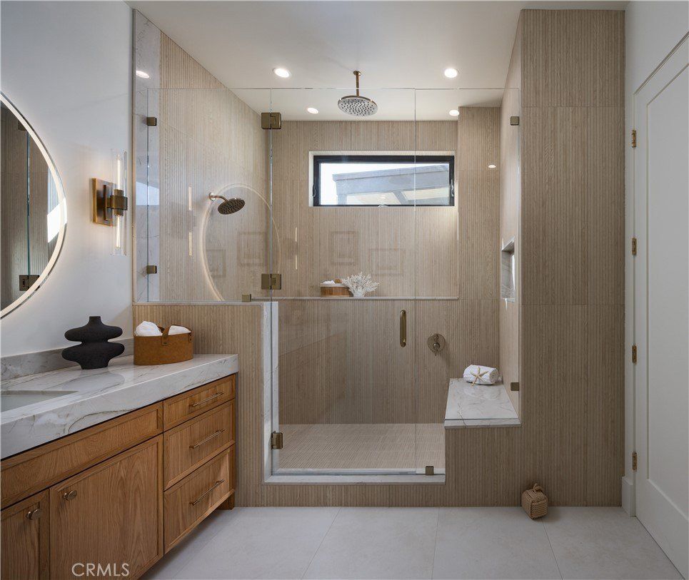 1453 Galaxy Dr. Newport Beach, CA 92660