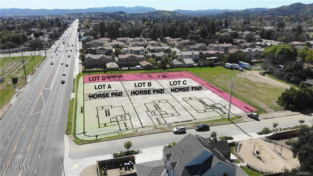 22020 W Tulsa Street. Chatsworth, CA 91311