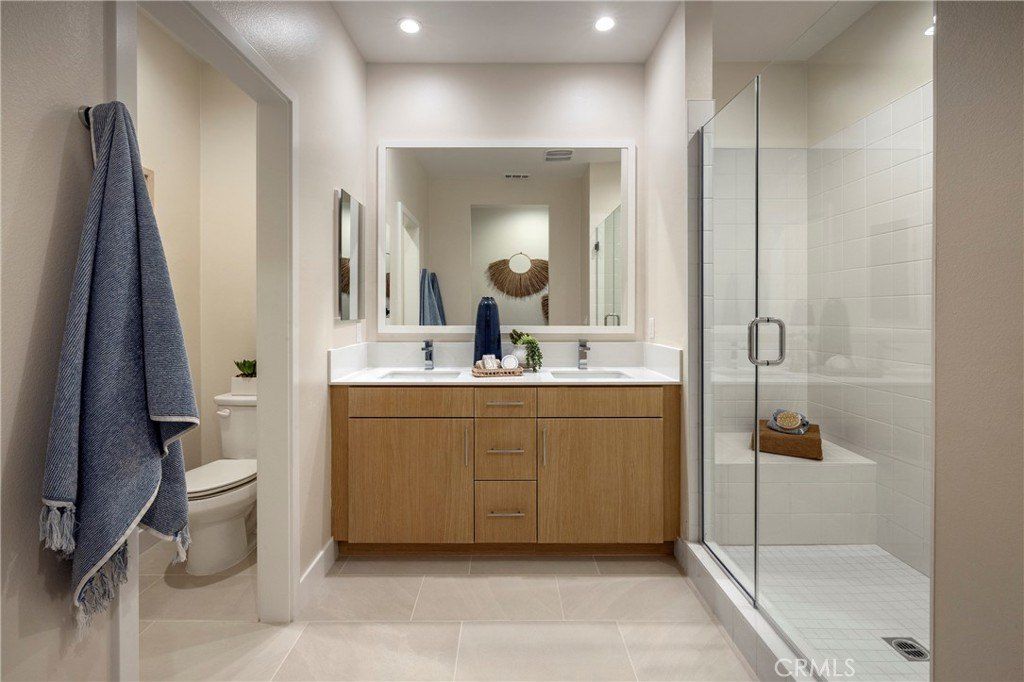 1324 Yannis Court. El Cajon, CA 92019
