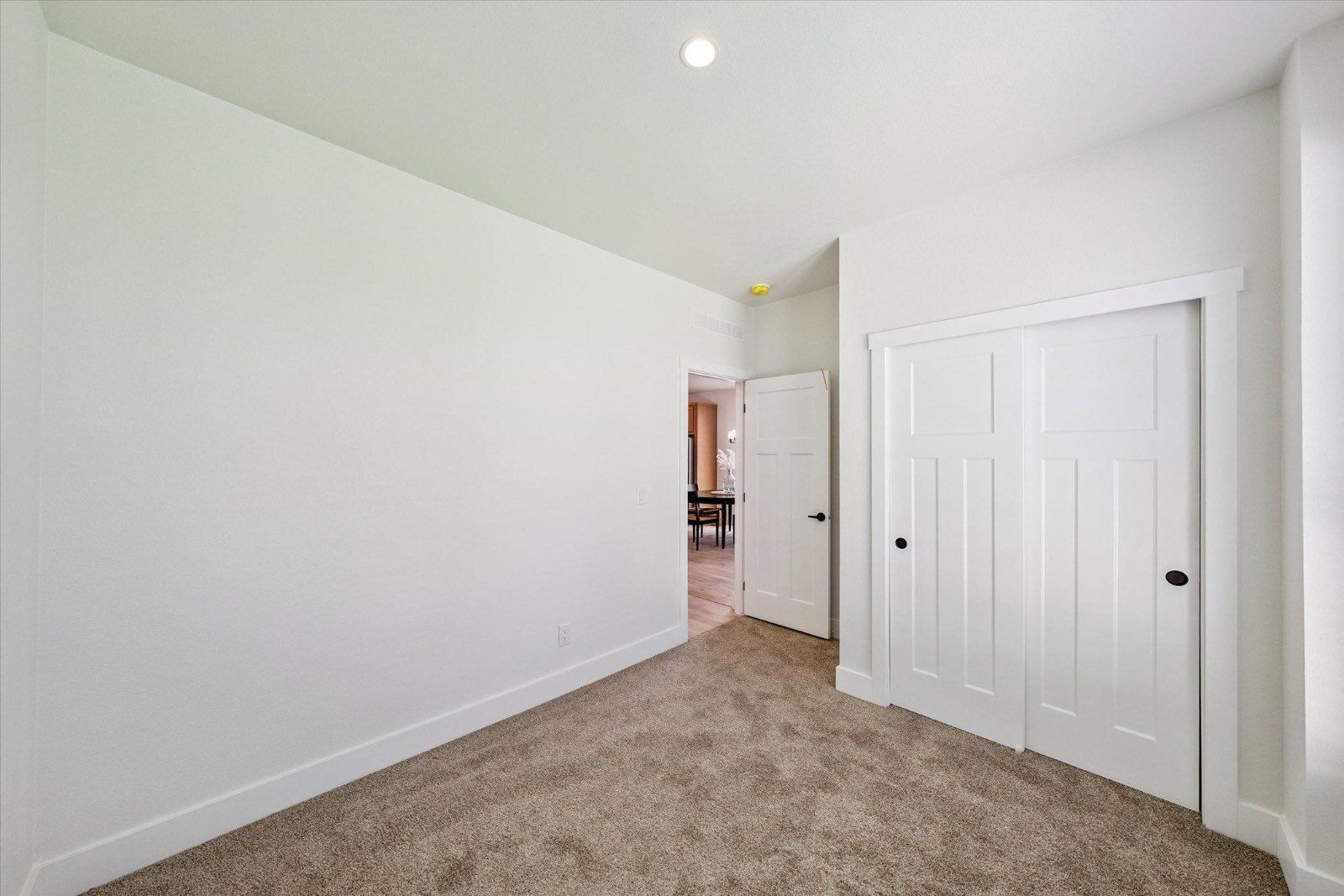 4 Olive Ave. Winchester, CA 92596