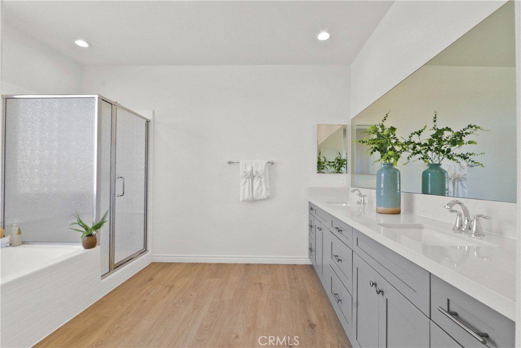 7144 Farmdale Avenue. Hesperia, CA 92345