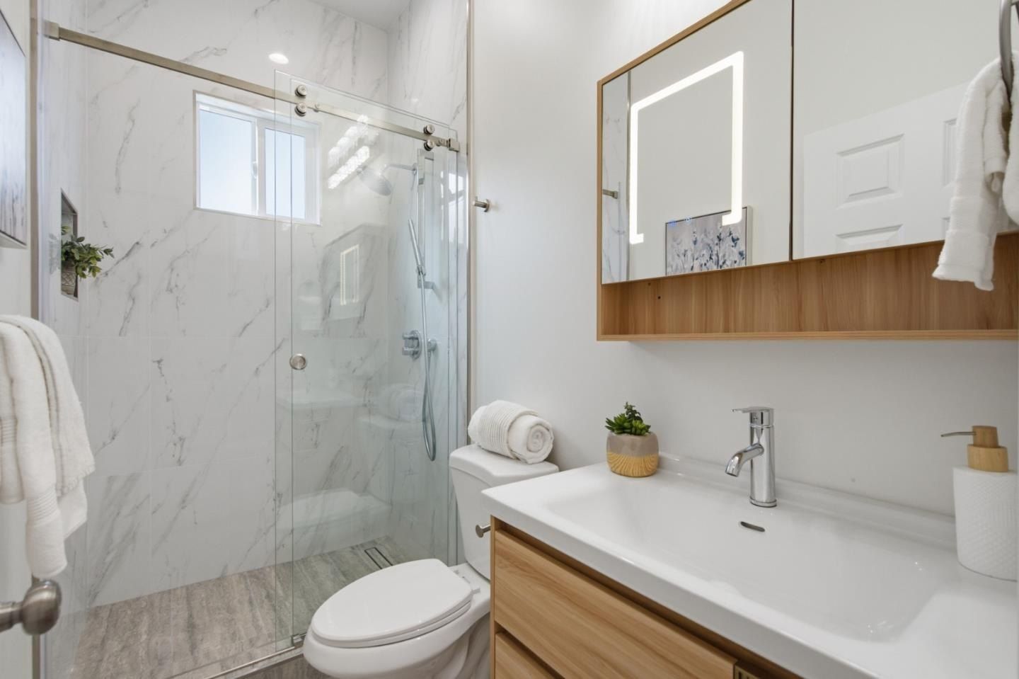 308 Redwood Ave. Redwood City, CA 94061