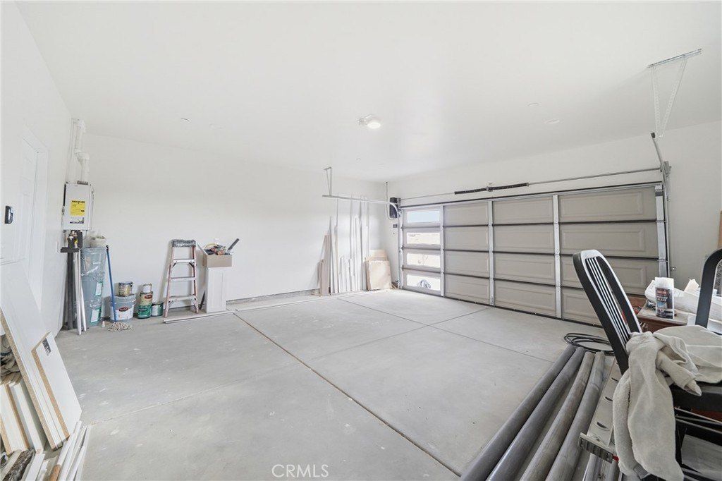16315 Orick Avenue. Victorville, CA 92394