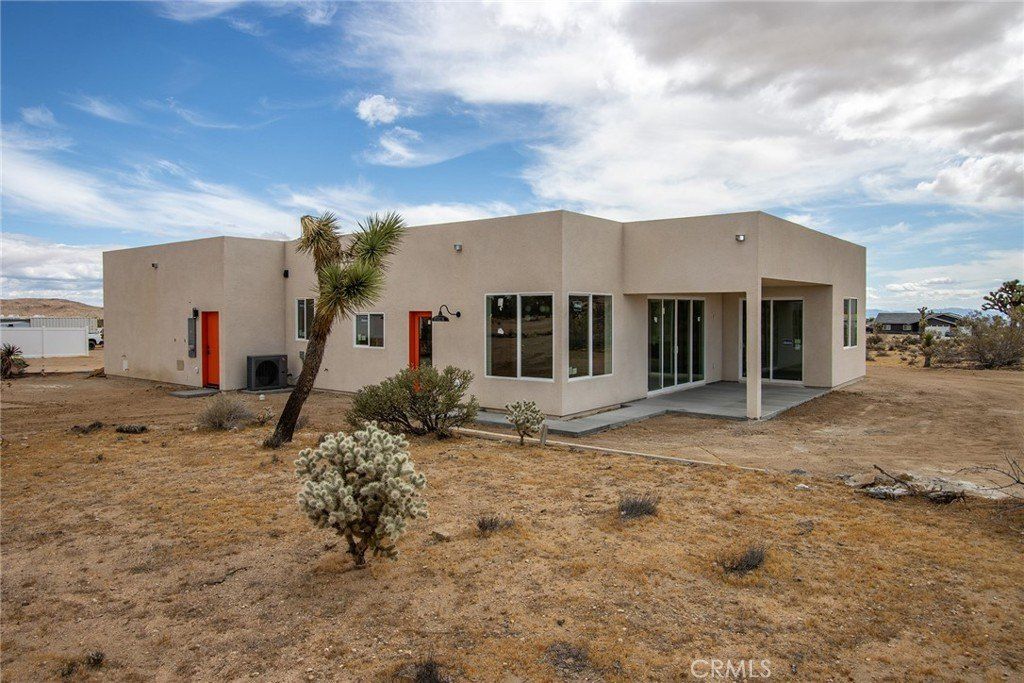 59423 Canterbury Street. Yucca Valley, CA 92284