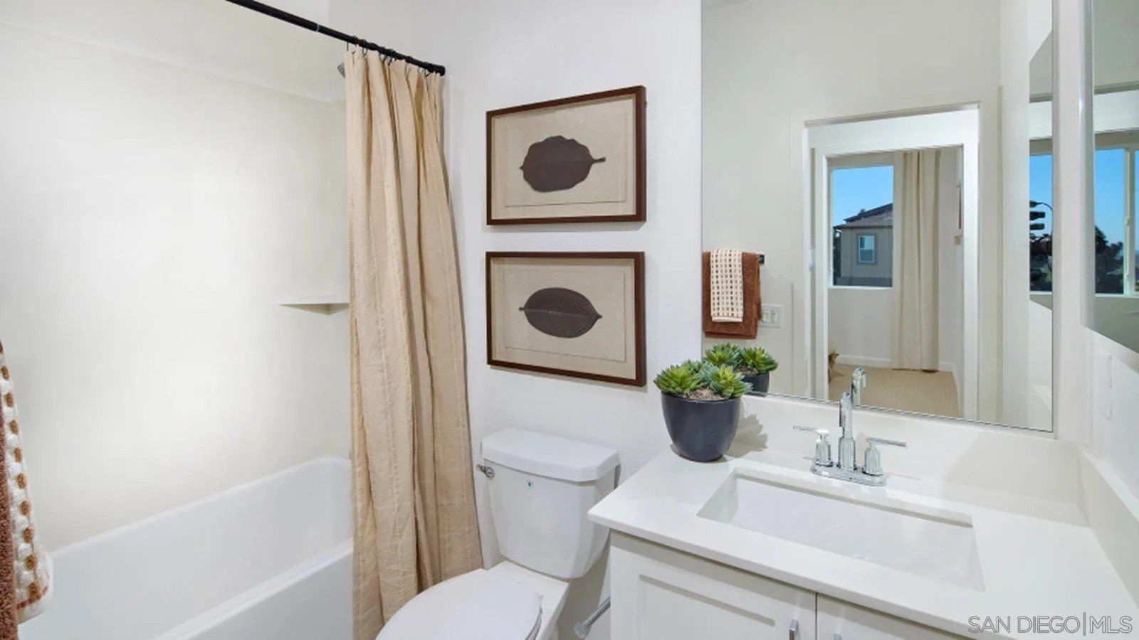 14015 Lilah Lane. San Diego, CA 92128