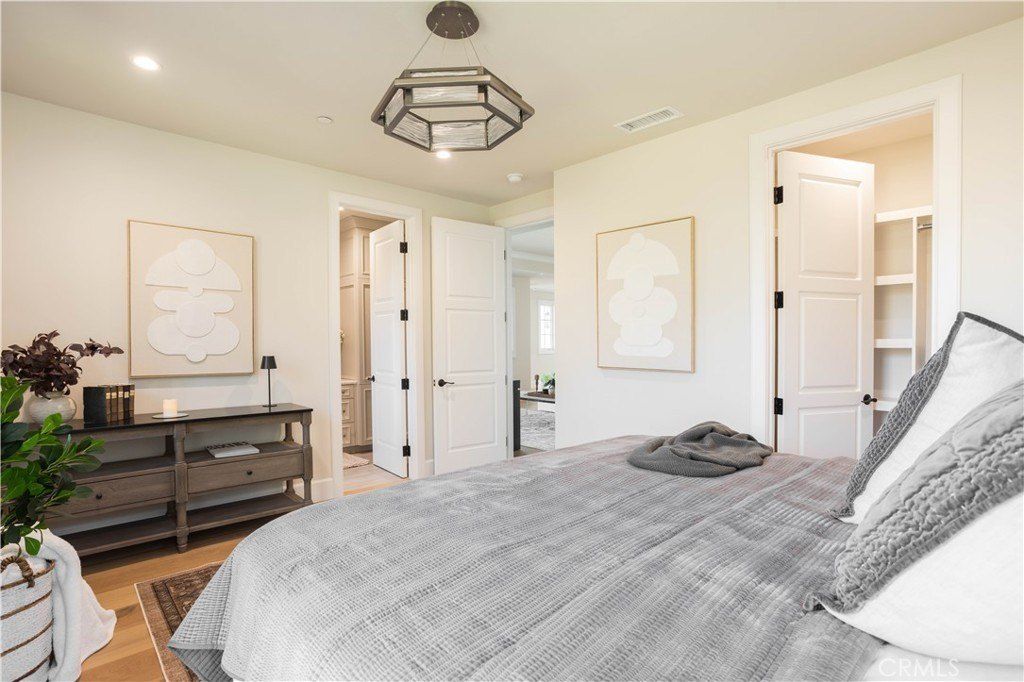 9 Nathaniel. Sierra Madre, CA 91024