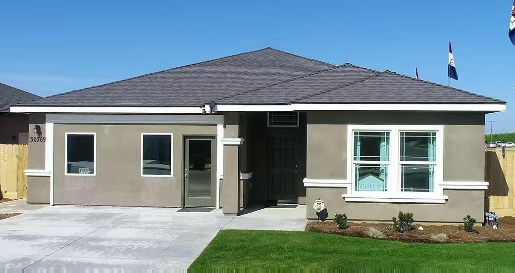 30769 Ashland Road. Visalia, CA 93292