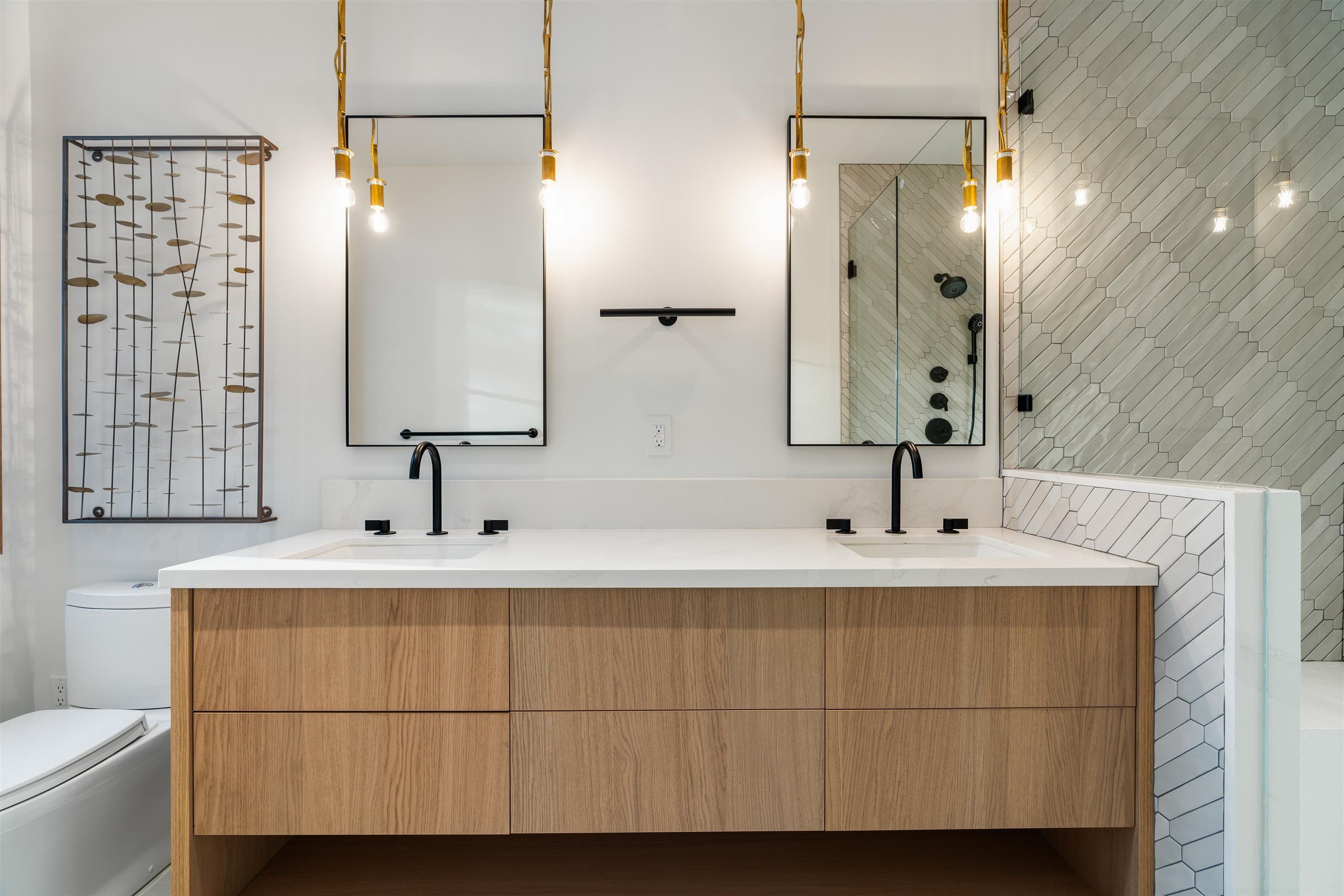 10212 Dick Barter. Truckee, CA 96161