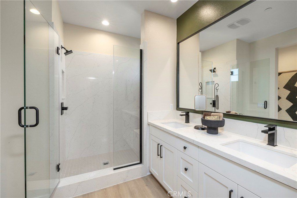 1310 Cantada Court. El Cajon, CA 92019
