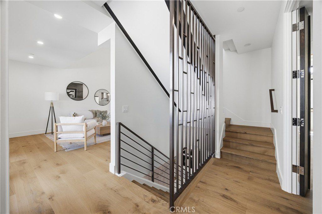 2005 Mathews Avenue. Redondo Beach, CA 90278