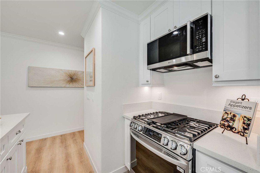 4705 Whitewood. Long Beach, CA 90808
