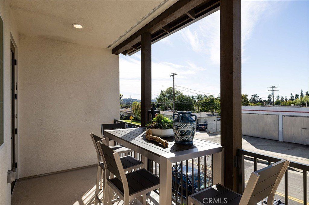 164 E Whittier Boulevard. La Habra, CA 90631
