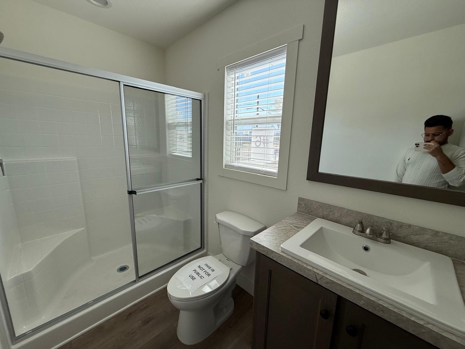 4 S Orange Ave. Rialto, CA 92376