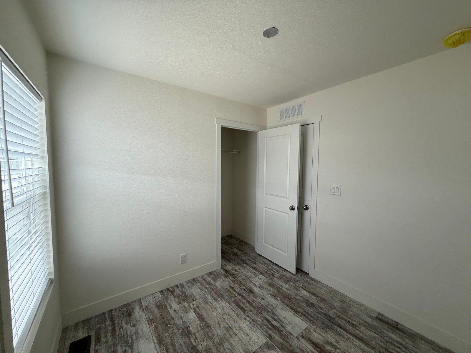 4 Buchanan. Riverside, CA 92503