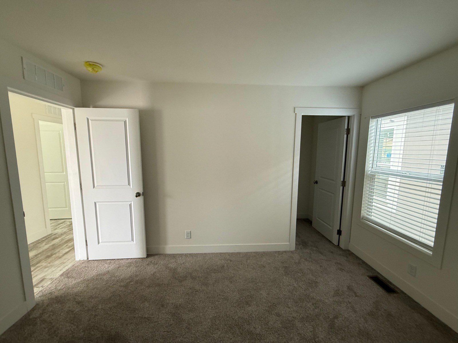 2 Valley Rd. Fontana, CA 92335