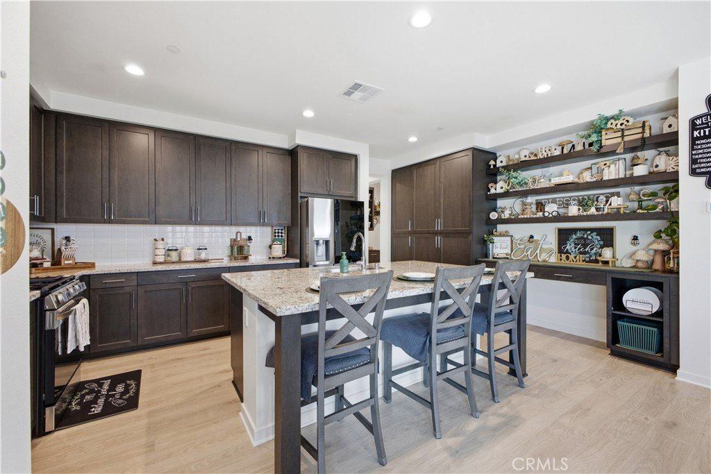 31962 Chagall. Yucaipa, CA 92399