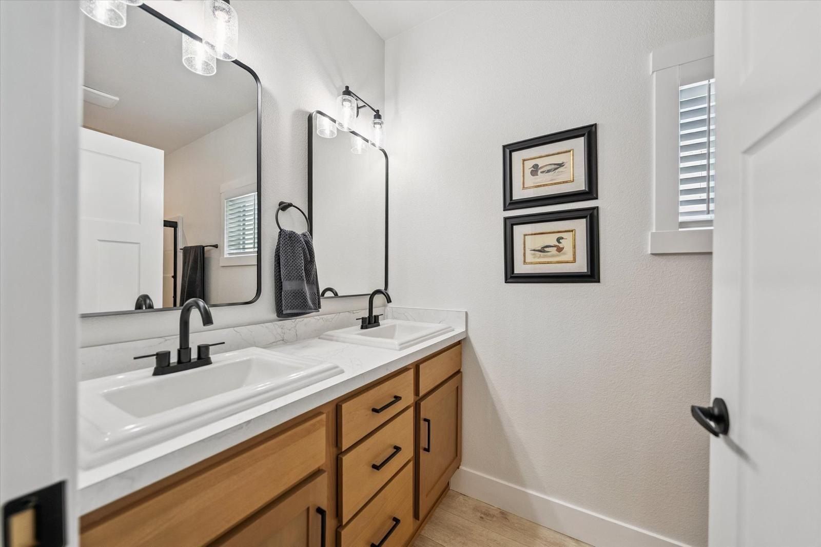 3 S Ralph Rd. Lake Elsinore, CA 92530