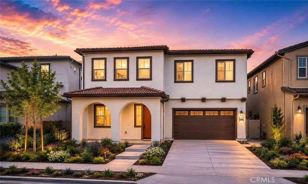 208 Carmine. Irvine, CA 92618