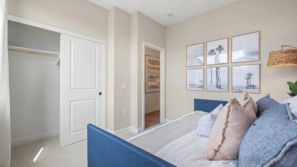 323 Honeysuckle. Oceanside, CA 92057