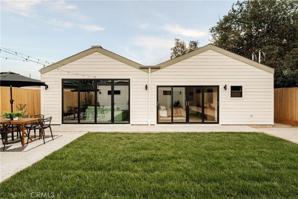 15337 Lemay Street. Van Nuys, CA 91406