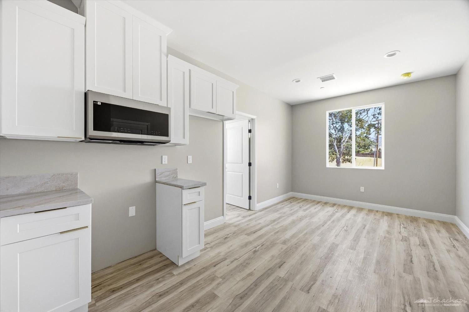 29650 Stallion Springs Drive. Tehachapi, CA 93561
