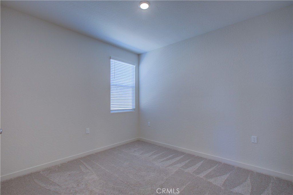 4721 Athena. Merced, CA 95348