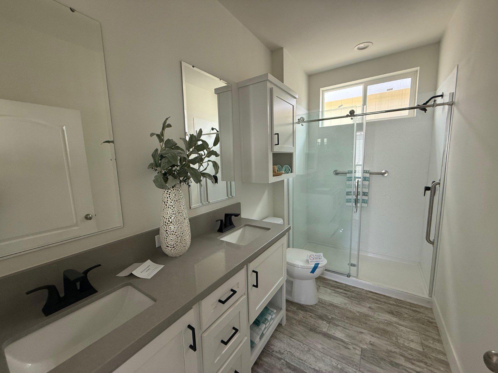 156 Massachusetts Ave. Riverside, CA 92507