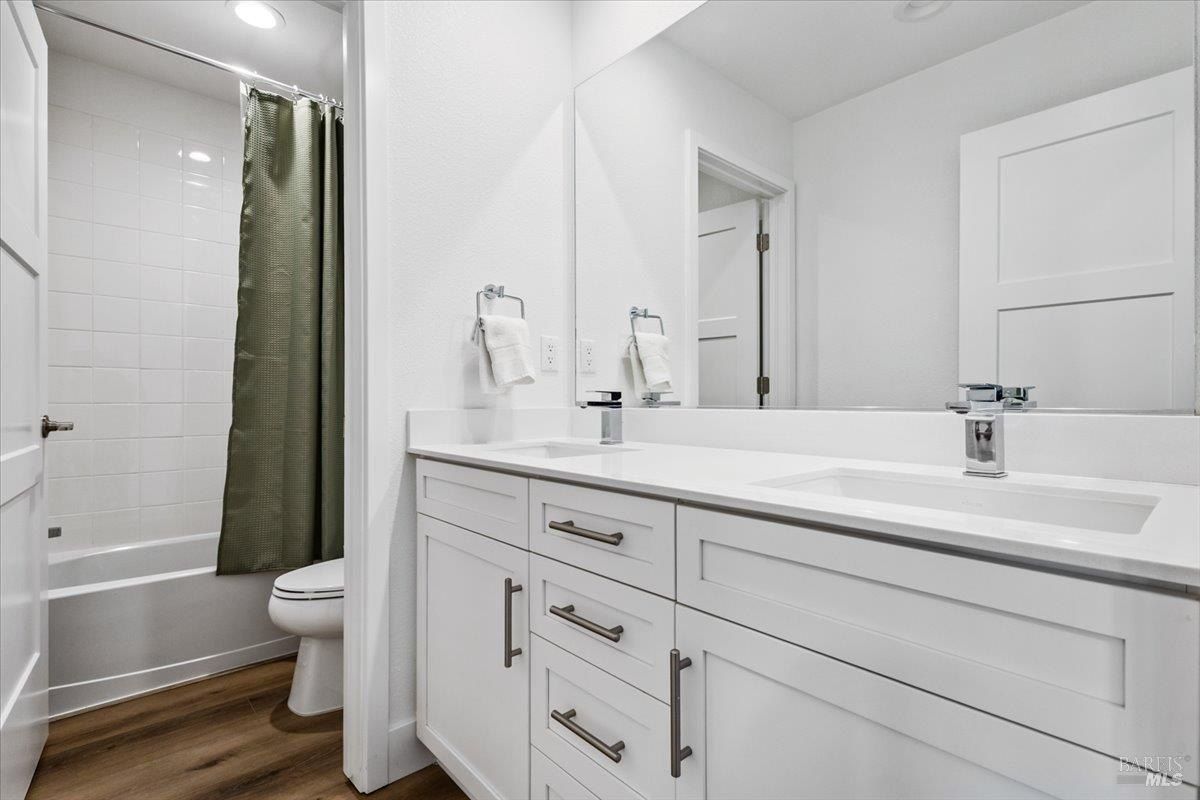 649 Semillon Lane. Santa Rosa, CA 95403