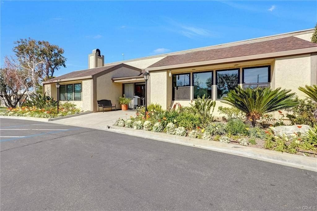 21217 Jimpson Way. Canyon Country, CA 91351