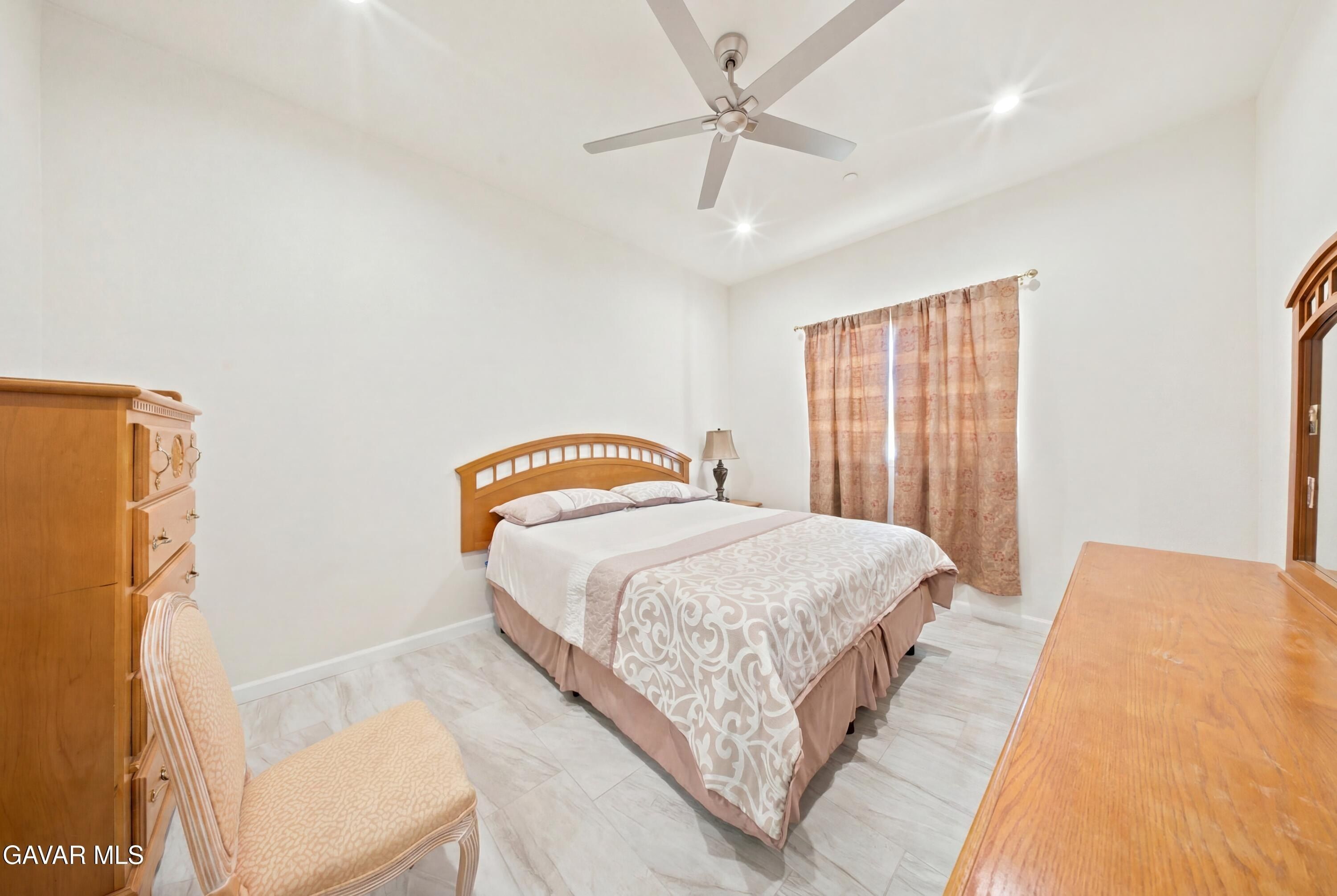 9421 Fort Tejon Road. Littlerock, CA 93543