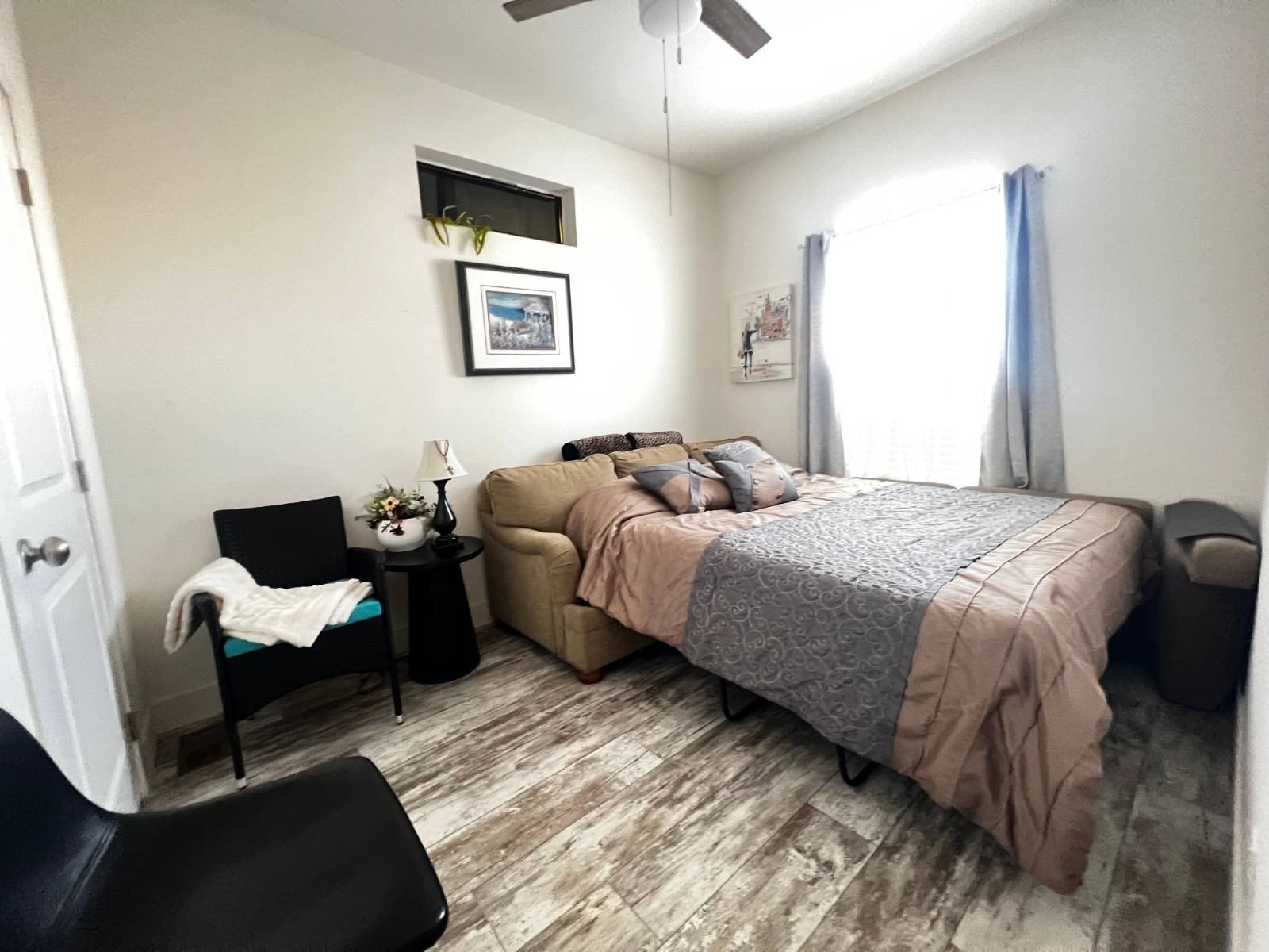 1517 N New Hope St. Santa Ana, CA 92703