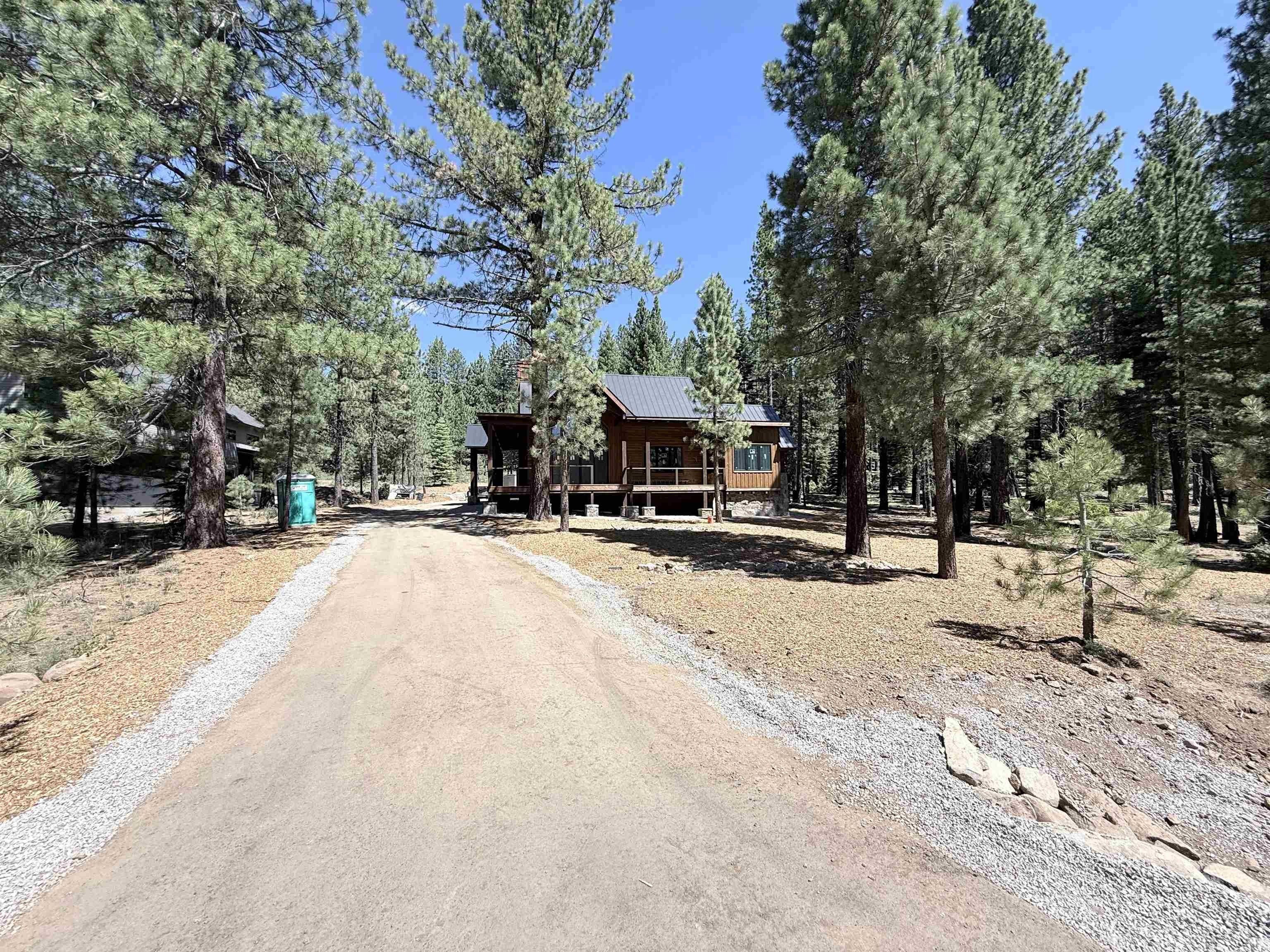 12528 Granite Drive. Truckee, CA 96161