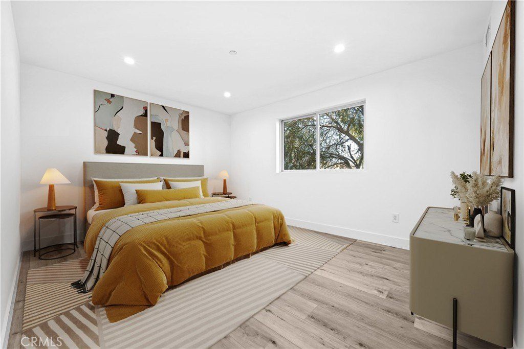 4214 Fulton Avenue. Studio City, CA 91604