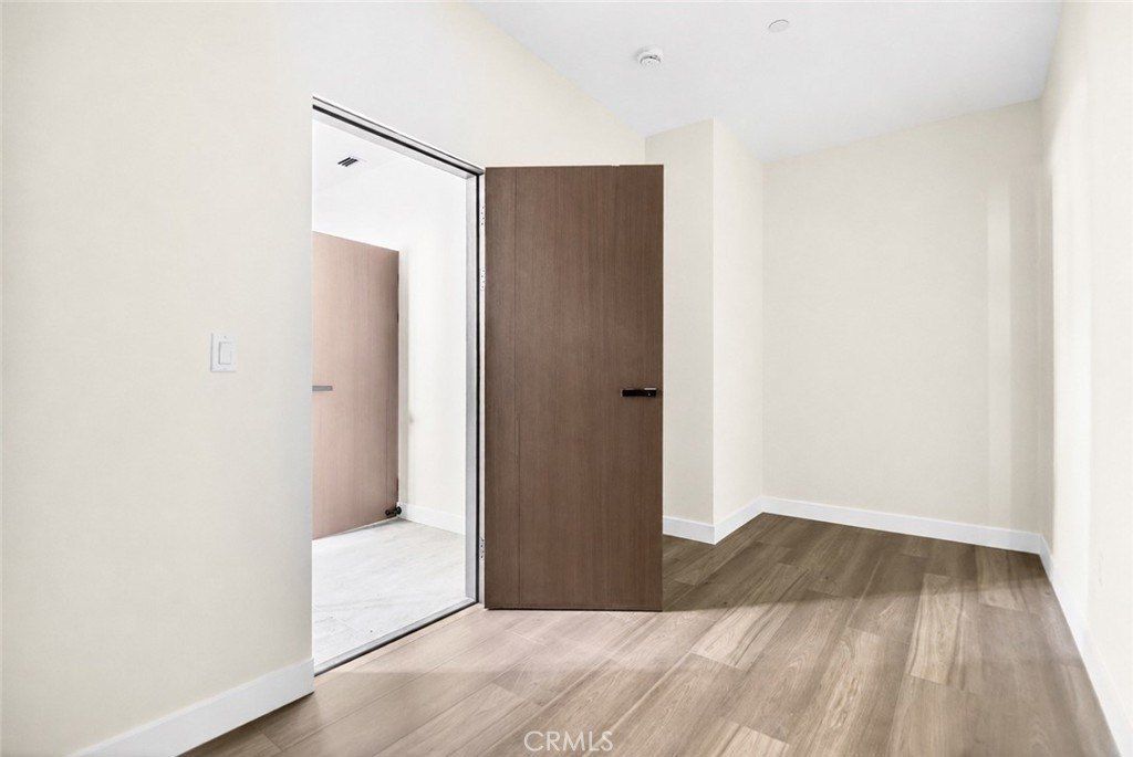 7605 Greg Avenue. Sun Valley, CA 91352