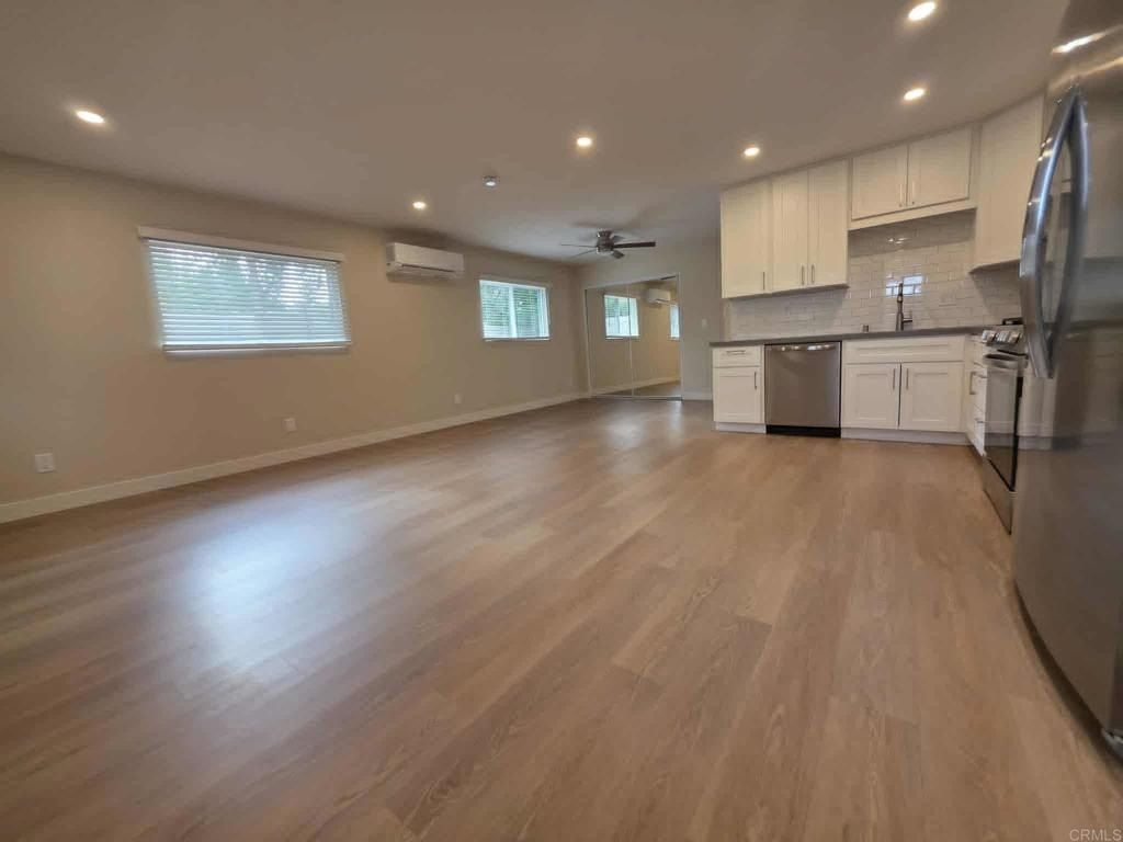 10579 Oak Creek Drive. Lakeside, CA 92040