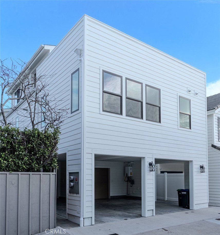 603 Acacia Avenue. Corona Del Mar, CA 92625