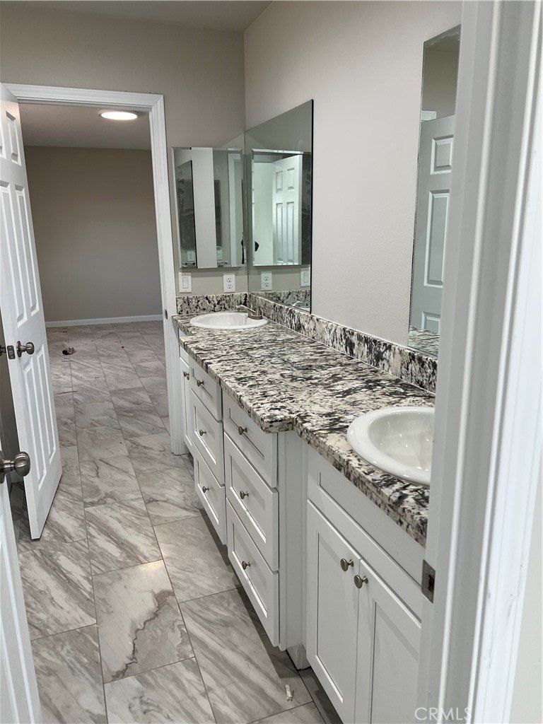 16550 Olive Street. Hesperia, CA 92345