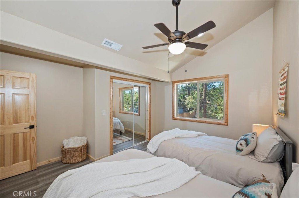 478 Cedar. Sugarloaf, CA 92386